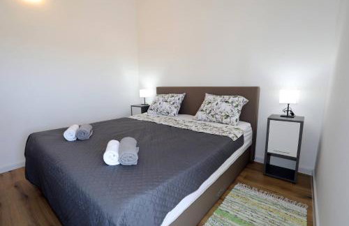 Apolo Apartments - Pool & Garden Retreat - Foto 38