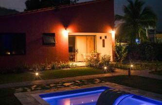 Casas aconchegantes com piscina na encantadora Praia das Cigarras - Foto 48