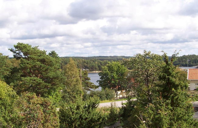 8 Person Holiday Home in Tanumshede - Photo 12