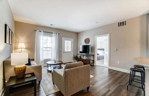 Paws Of Polaris 2BR 1st Floor Walk-In Shower - Photo 3