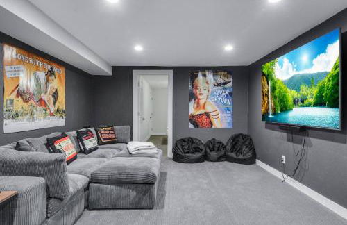 Mid Summer Night's Dream w/HotTub&Theater - Foto 46