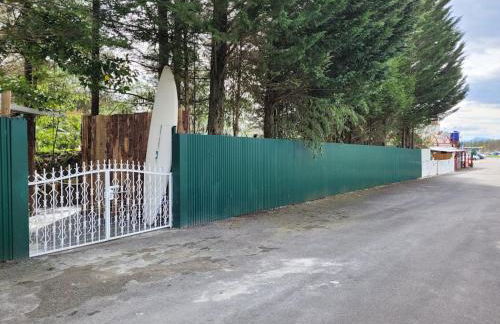 Bateau sur terre près du bassin - Foto 19