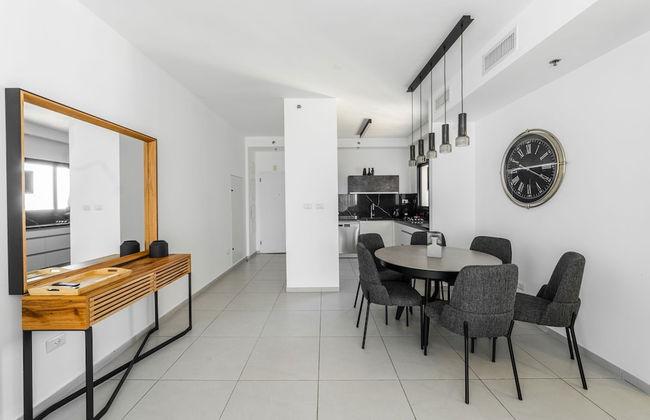 Sea-side 4 BR Apt with Gym - Foto 12