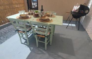 Stoa Luxury House with Unique Jacuzzi Room - Foto 52