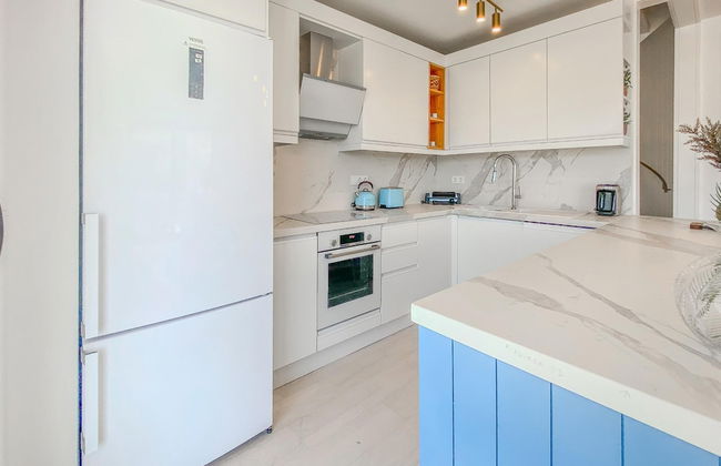 Sea View House w Balcony 3 min to Beach in Milas - Photo 8