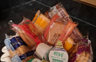 Caravan with hot tub at Tattershall lakes - Foto 27