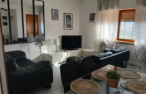 Beautiful Apartment with View in Penne 103 m² - Photo 4