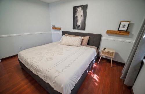 Pondside Perch - Your Waterfront Retreat home - Foto 29