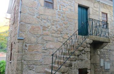 Charming Apartment in Alvoco da Serra - Mountain View - 50 sqm - Foto 7