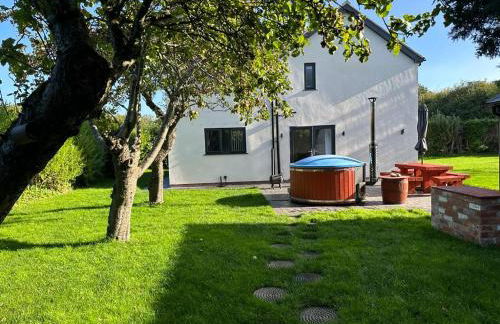 The Farmhouse at Moss Bank Farm - Foto 23