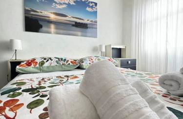 Appartamento fronte mare con terrazzo e parcheggio privato - Foto 10