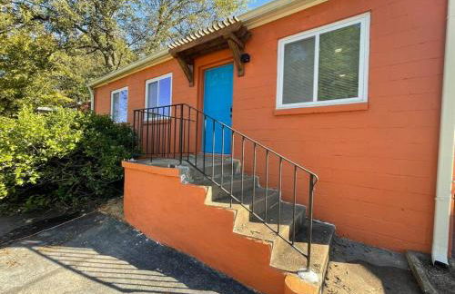 Martin Mill, Santa Fe Inspired Bungalow, 5 minutes to downtown - Foto 22