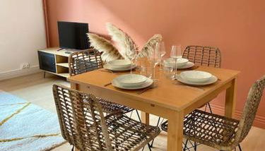 Vaste Appartement Rénové - Centre Ville - Foto 5