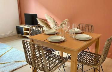 Vaste Appartement Rénové - Centre Ville - Foto 5