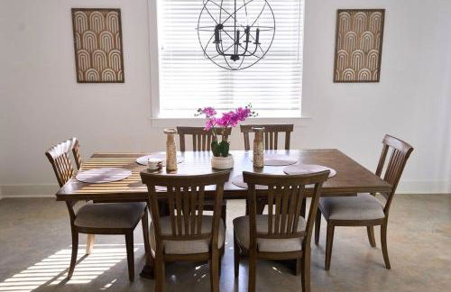 Modern Midtown home with 3 king beds - Foto 16