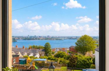 4 Bedroom Cardiff Bay View House - Foto 1