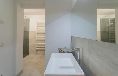 Blooms by the Lake by Rent All Como - Foto 20