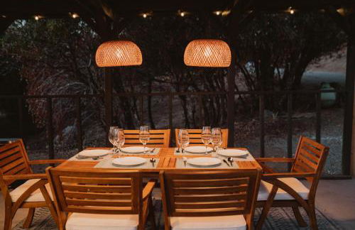 Boho chic oasis by Casa Oso with pool, spa and views - Foto 64