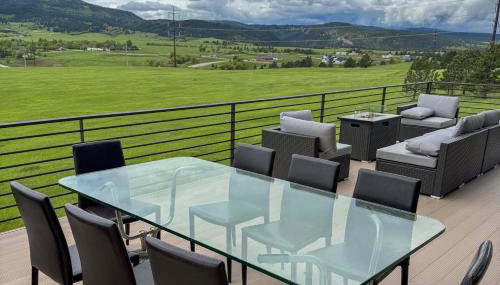 Motorcycle-Themed Home in Spearfish with Hot Tub! - Foto 3