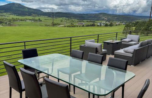 Motorcycle-Themed Home in Spearfish with Hot Tub! - Foto 3