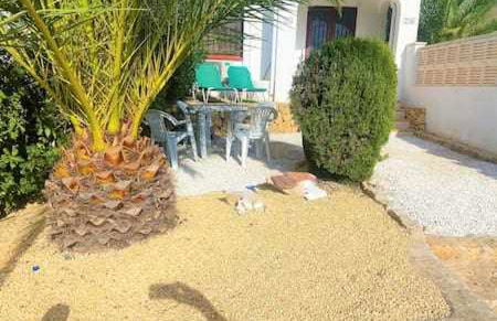 Apartamento con jardín, piscina y parking - Foto 3