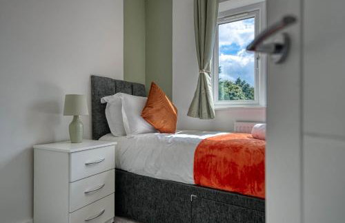 Primrose Court Private Parking near NEC - Photo 12