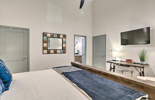 Modern Downtown Birmingham Condo with Rooftop Access - Photo 12