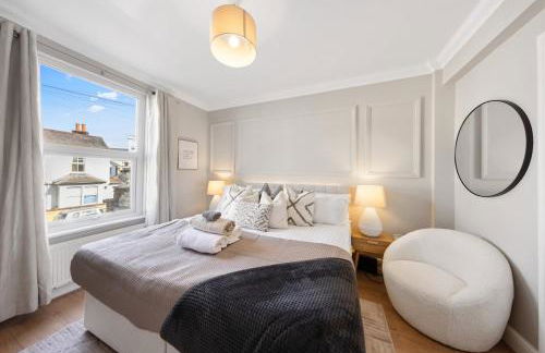 Long Stay Ready King Bed Kitchen WiFi Town - Foto 9