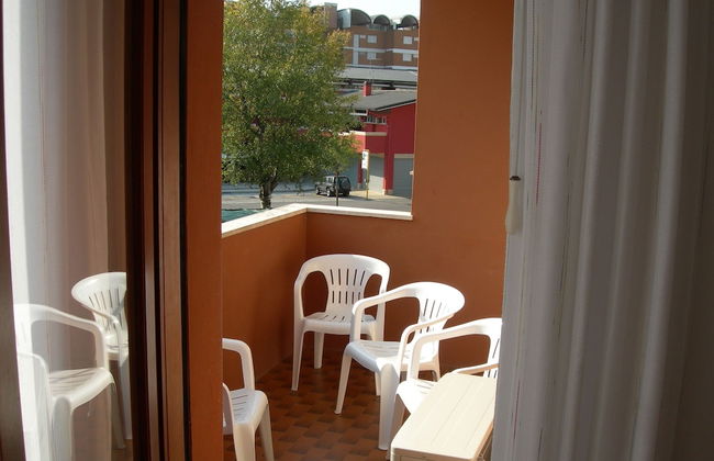 Serene Flat With Balcony and Pool - Beahost - Foto 1