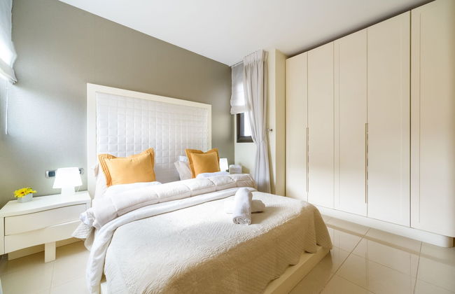 Comfort & Balcony near Beach by FeelHome - Photo 2