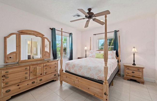 Heritage House - Photo 2