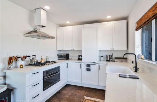 Cozy Fresh Desert Hideaway, 5 mins to Joshua Tree - Foto 12