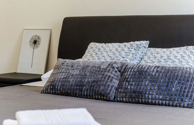 Apartments Life - Photo 24