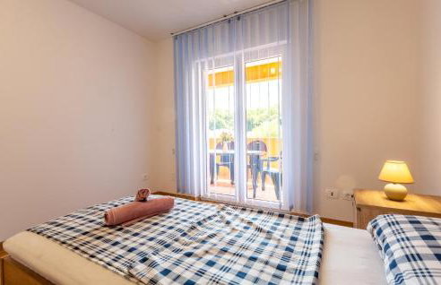 2 Bedroom Gorgeous Apartment In Umag - Foto 19