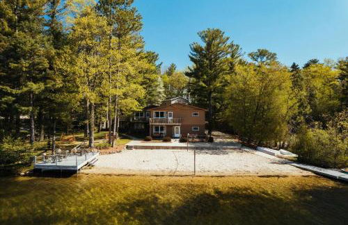 TC Lake Stay-Pontoon & SUP Rentals-King Room! - Foto 5