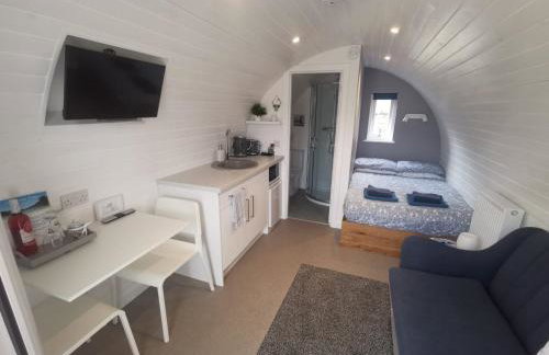 Loch Ness Pods - Foto 24