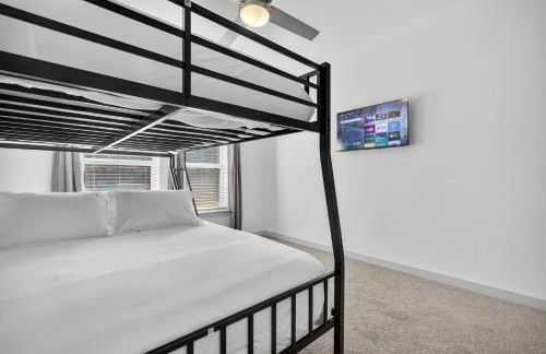 Cozy 2 BR Apt |King Bed |Pool |Gym| Close to Mayo - Foto 9