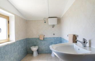 Luxury and Comfort in a Sea View Apartment - Foto 29