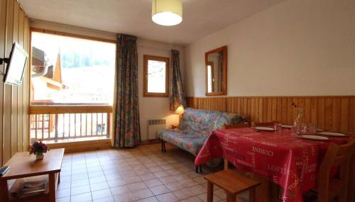 Charmant appart pour 4 au centre de Lanslevillard, balcon, parking - FR-1-508-201 - Foto 2