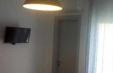 “Theeporto” Maisonette with pool - Photo 37