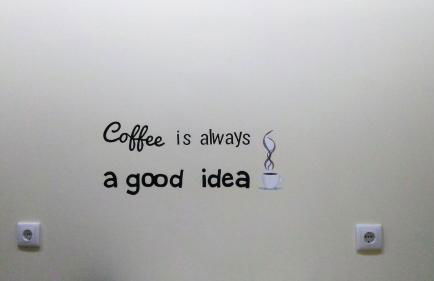 Very Sunny apartment with large balcony 3rd floor - Foto 4