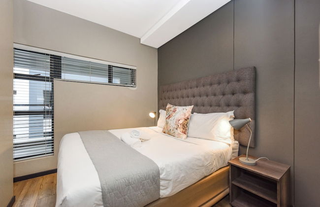 Easy Stay - The Vantage - Photo 24