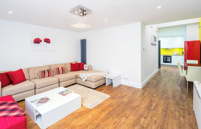 JOIVY 2-bed flat in West London - Foto 21