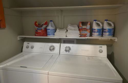 Walk to Bars and Restaurants in Fountain Square - Foto 19