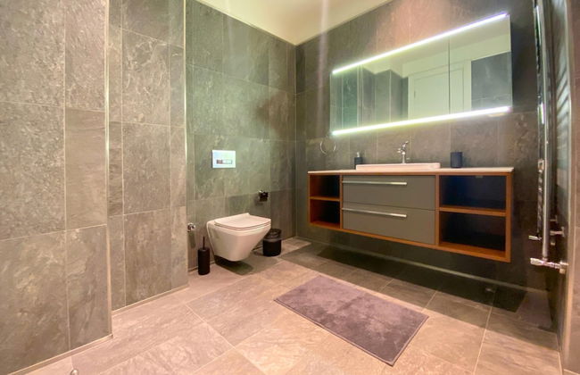 Modern Residence w Balcony 5 min to Istinye Mall - Foto 9