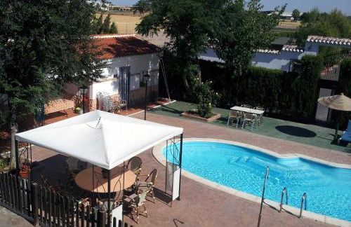 Casa rural con piscina y pista de padel - Casa de Pacas - Foto 12