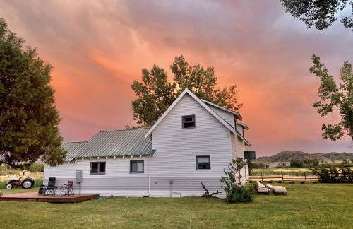 Stunning Cottage with Fire Pit in Saratoga, Wyoming - Foto 37