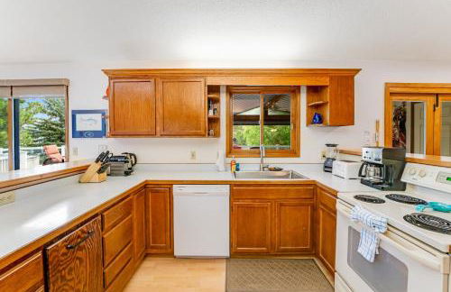 Lazy K on Peaceful Bay - Full Property - Foto 12