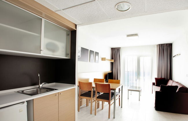 Aparthotel Acuazul - Photo 11