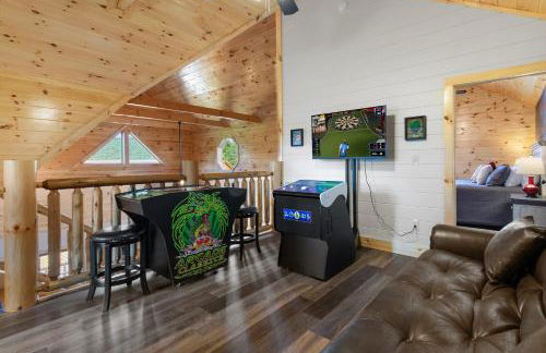 Smoky Bear Splash Top Rated Private Pool Cabin with Hot Tub, Mtn Views, Arcade Games, Excellent Location - Foto 27